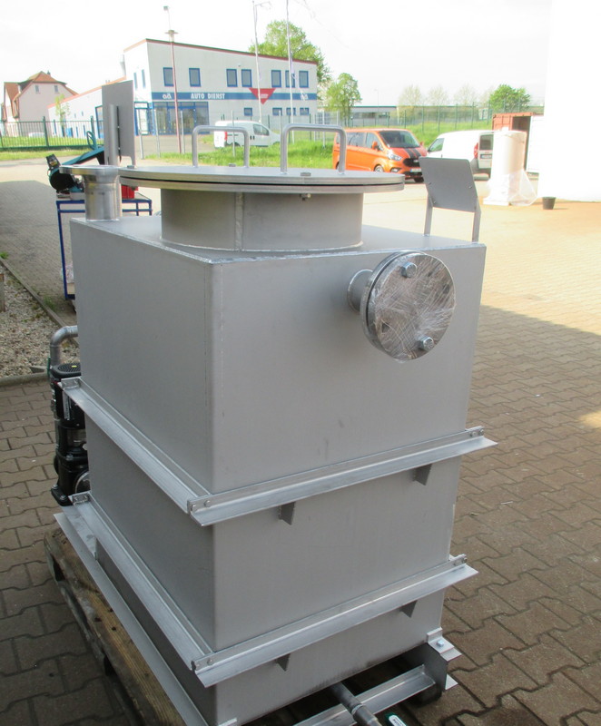 Kondensatbehaelter_aus Edelstahl